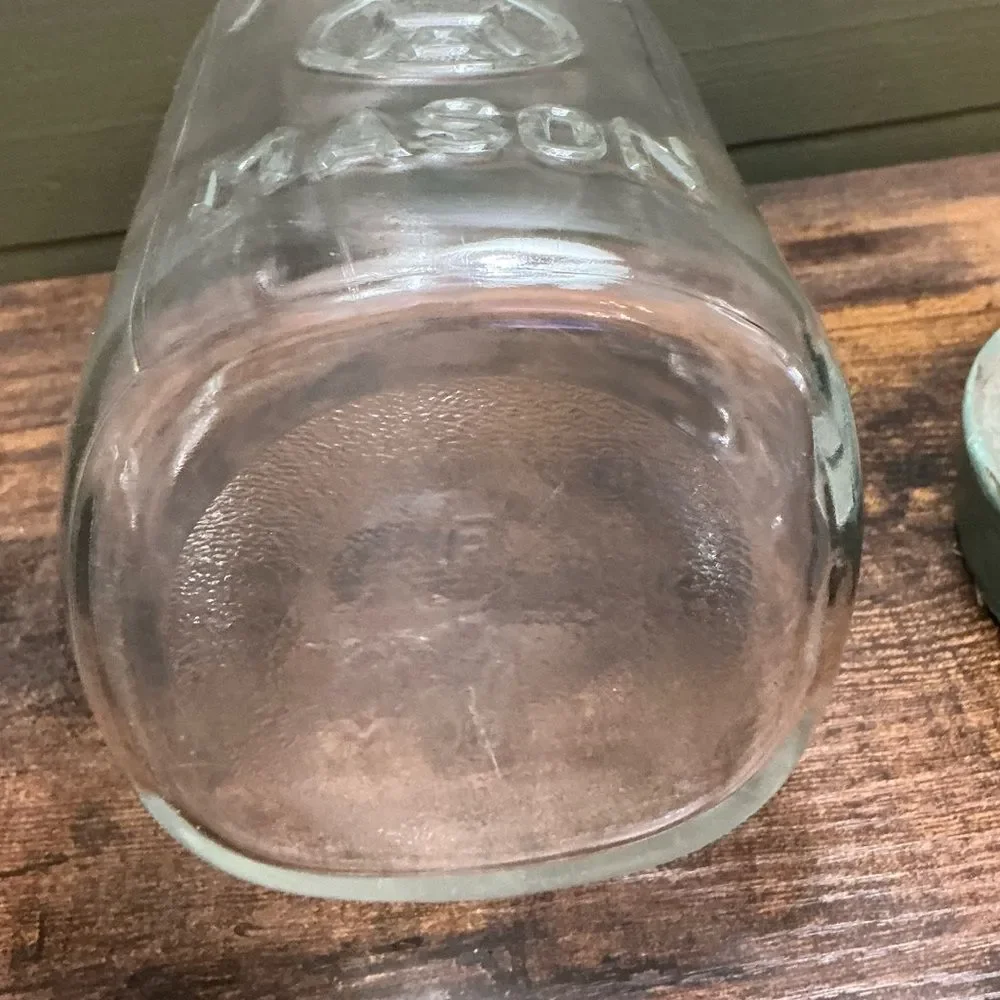 Vintage Atlas Strong Shoulder Mason Jar 9.5” Clear Glass No Lid